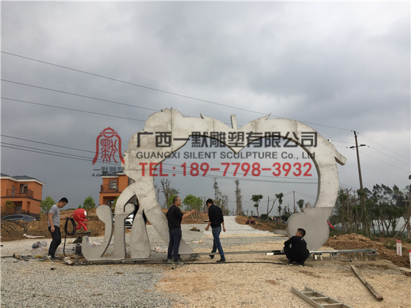 南寧大潤(rùn)花鄉(xiāng)里智慧農(nóng)業(yè)示范園雕塑